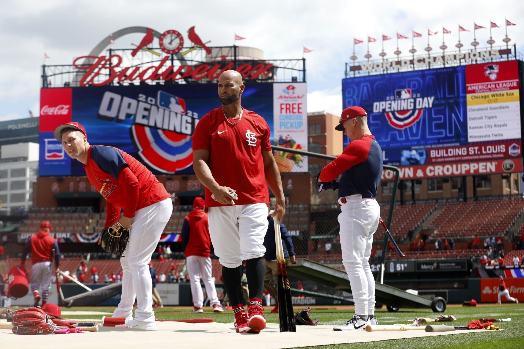 St. Louis Cardinals open the season at home against the Pittsburgh Pirates